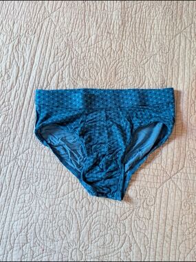 Jockey Blue Men's Briefs with Subtle Dot Pattern